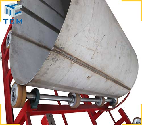 Automatic weld seam finishing machine for ss tank longitudinal welding seam removal and welding line polishing